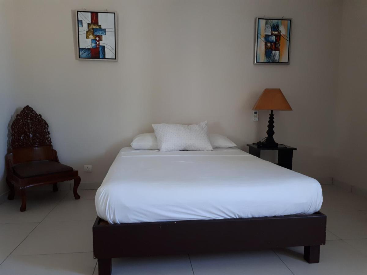 Residence Riva Bella Port Louis Zewnętrze zdjęcie
